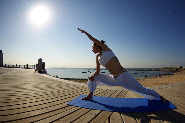 你对瑜伽侧弯练习和作用了解多少？