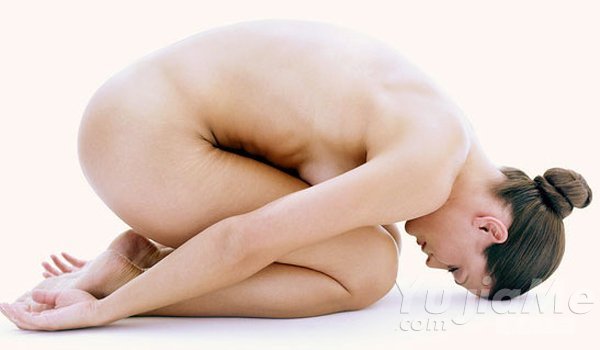裸体瑜伽